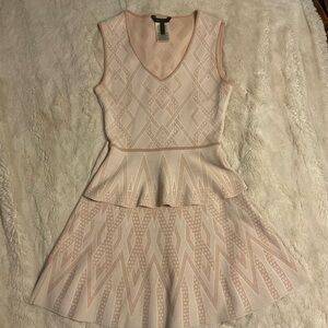 BCBGMAXAZRIA BCBG Queeny Matching Skirt And Top Set peach White Knit Small